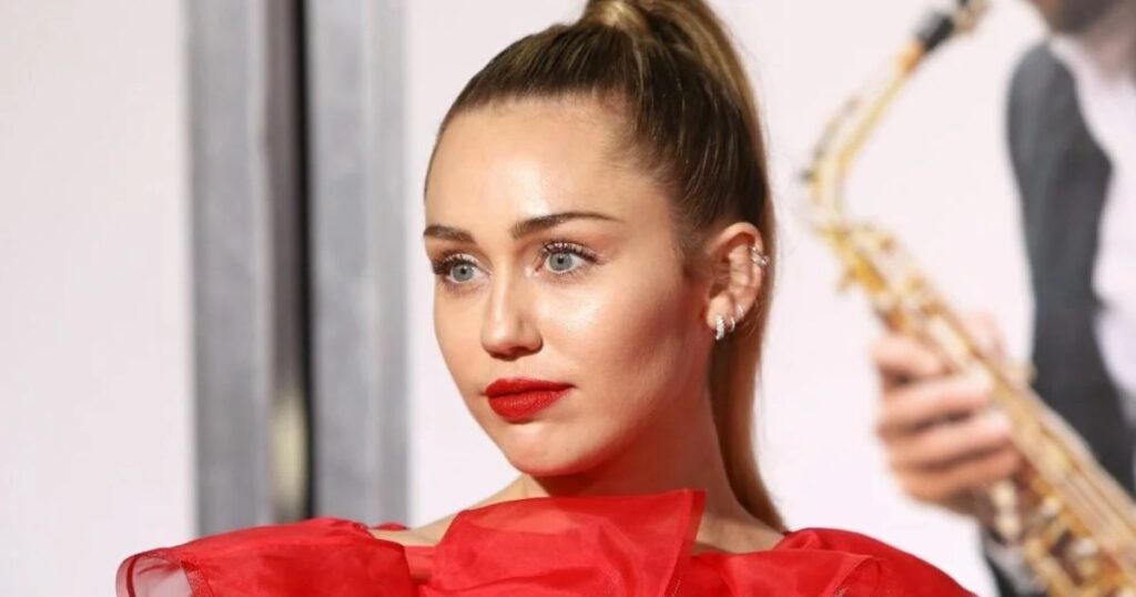 Miley Cyrus’ Net Worth Is Growing (and It Can’t Stop) in 2025